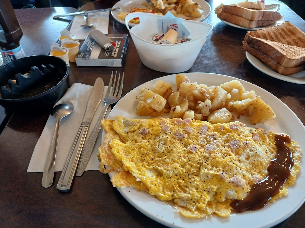 Deb's Gas Bar & Restaurant-2